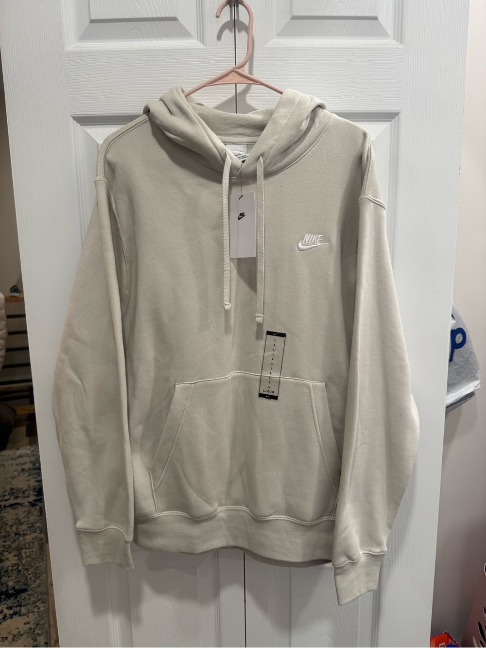 Nike Men’s Neutral Cream Pullover Hoodie